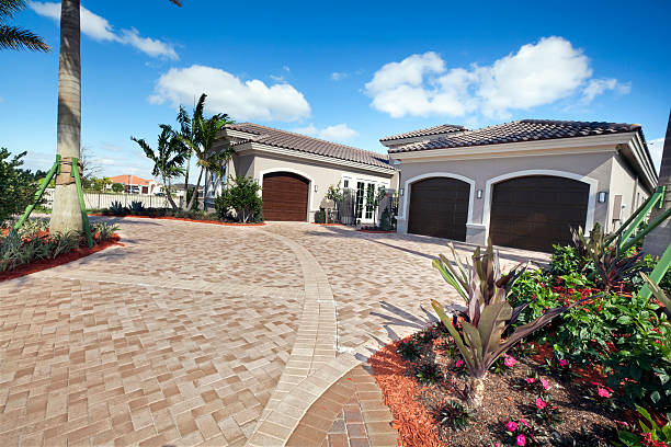 Best Driveway Pavers Near Me  in Landmk, AR