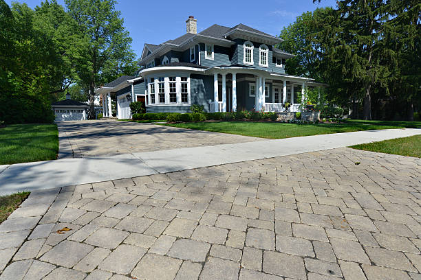 Best Local Driveway Pavers  in Landmk, AR